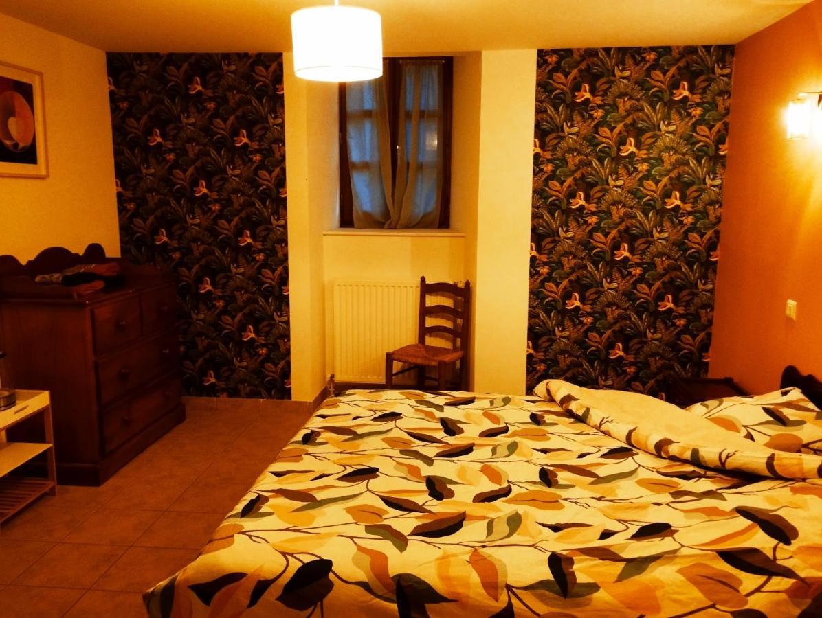 Chambres D'Hotes Le Moulin D'Auxillac La Canourgue Δωμάτιο φωτογραφία